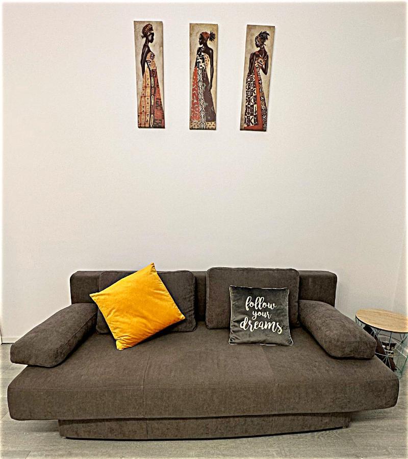 Hezo Sunshine Studio And Apartment นาโวดาริ ภายนอก รูปภาพ