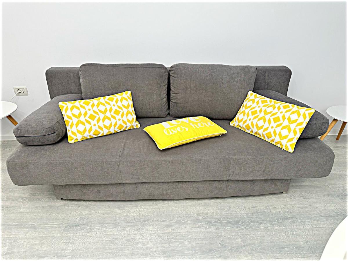 Hezo Sunshine Studio And Apartment นาโวดาริ ภายนอก รูปภาพ