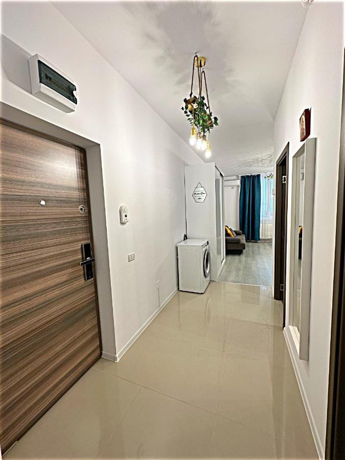 Hezo Sunshine Studio And Apartment นาโวดาริ ภายนอก รูปภาพ