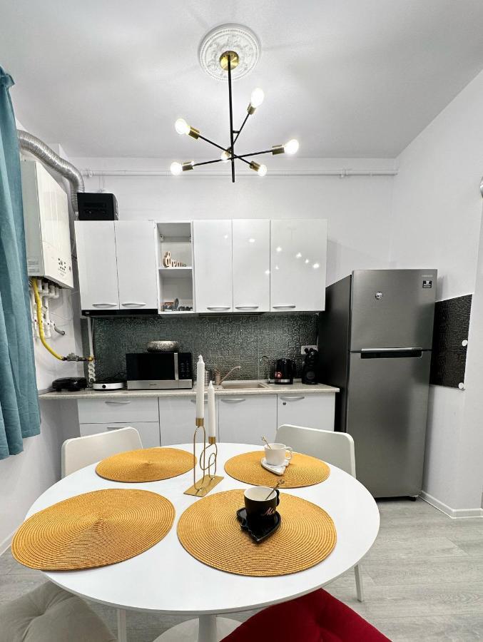 Hezo Sunshine Studio And Apartment นาโวดาริ ภายนอก รูปภาพ