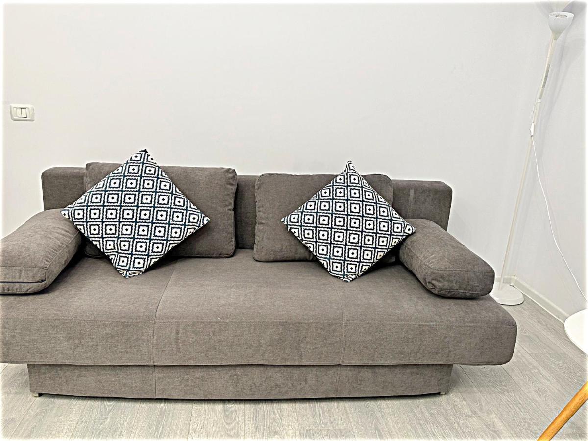 Hezo Sunshine Studio And Apartment นาโวดาริ ภายนอก รูปภาพ
